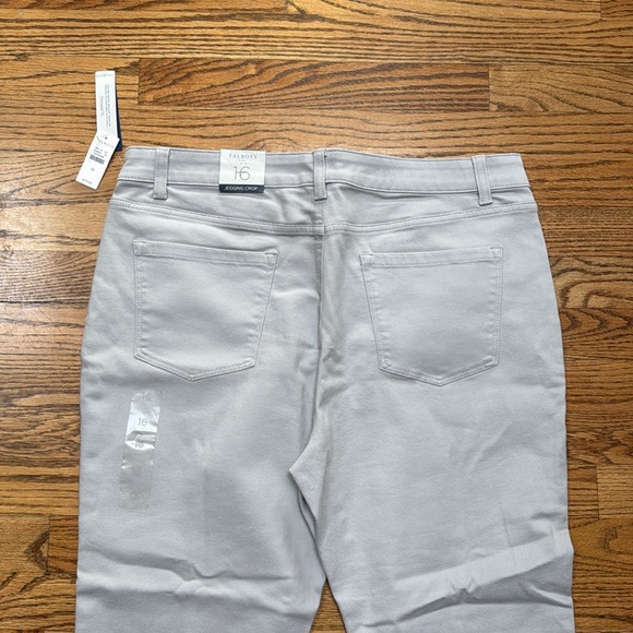 New with tags Talbots crop Jegging - Picture 3 of 4